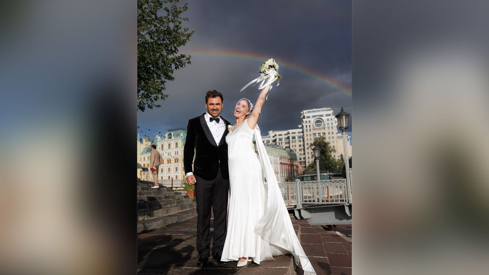 Жалаңаш әйелдердің суреті