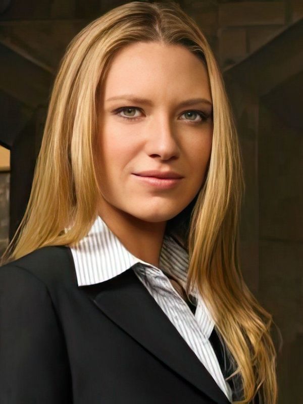 Латекс әйел үстемдігі порно